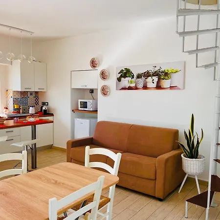 L'affaccio أمانتيا